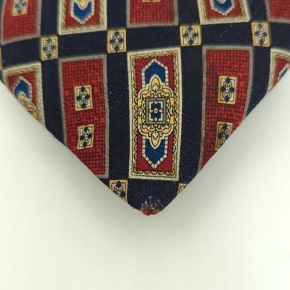 PIERRE Balmain Paris All Silk Regal Print Neck Tie Classic Retro Made in the USA - Picture 2 of 9